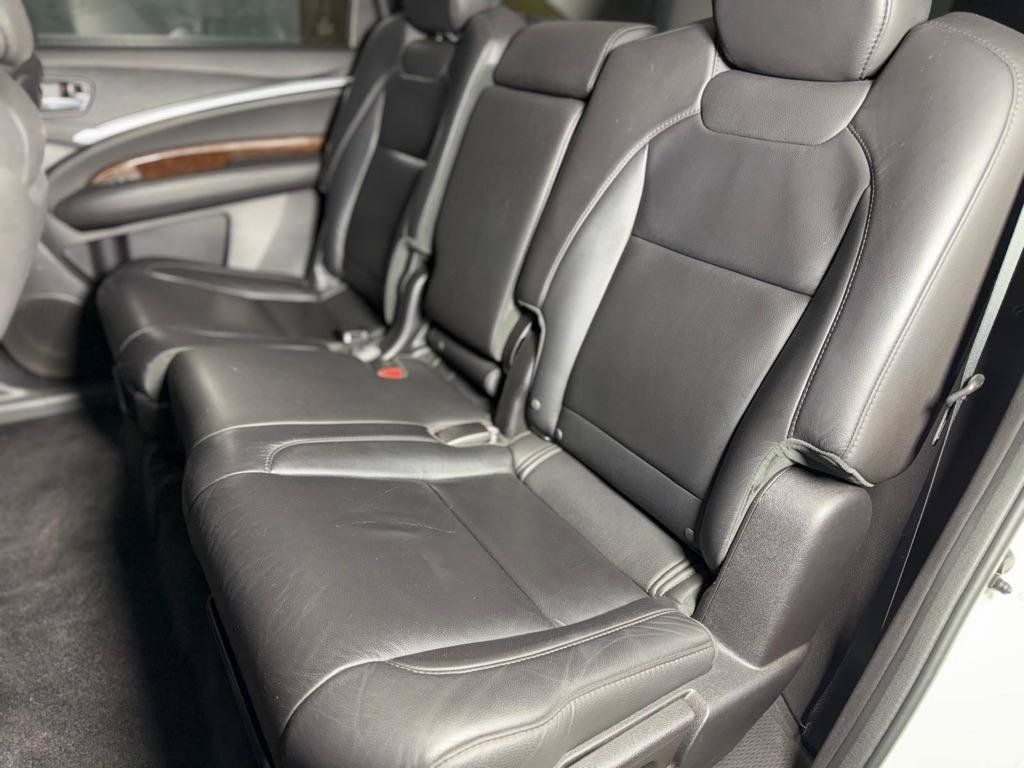 Used 2017 Acura MDX w/ Technology Package AWD/4WD image 28