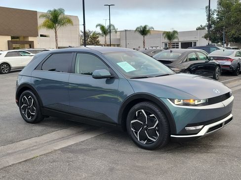 Certified 2024 Hyundai Ioniq 5 SEL RWD image 26