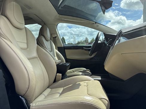 Used 2016 Tesla Model X Performance AWD/4WD image 15