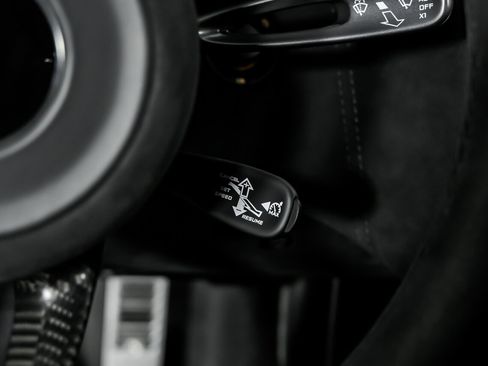 Used 2019 McLaren 600LT image 33