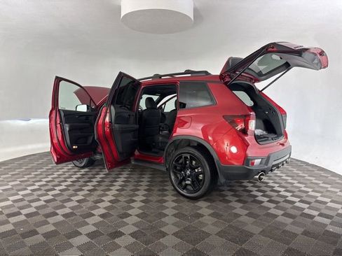 Certified 2024 Honda Passport Black Edition image 21