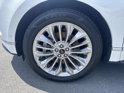 Used 2024 Ford Edge Titanium w/ Titanium Elite Package AWD/4WD image 19