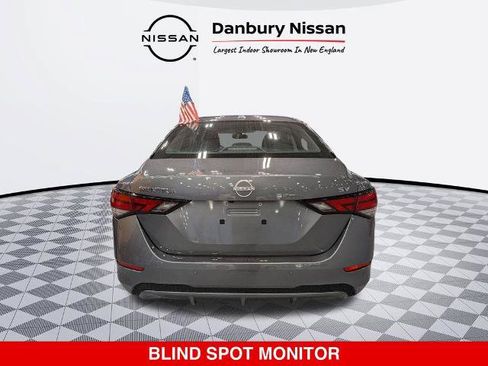 Certified 2024 Nissan Sentra SV FWD image 5