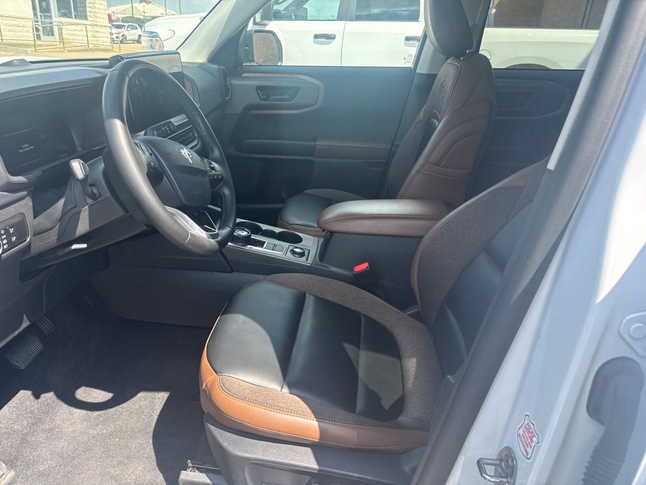 Used 2025 Ford Bronco Sport Outer Banks AWD/4WD image 7