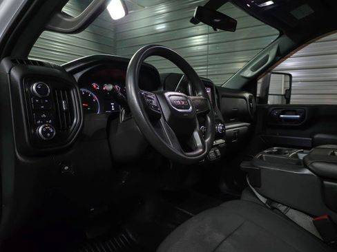 Used 2021 GMC Sierra 2500 4x4 Crew Cab w/ Convenience Package image 12