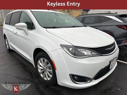 Used 2017 Chrysler Pacifica Touring-L