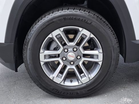 Used 2026 GMC Terrain Elevation FWD image 17