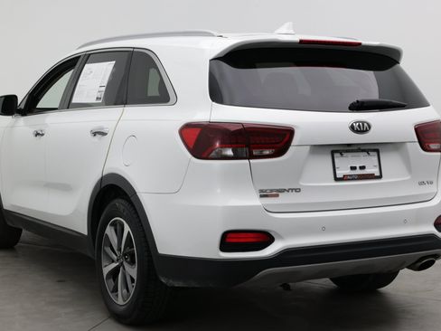 Used 2019 Kia Sorento EX FWD image 5