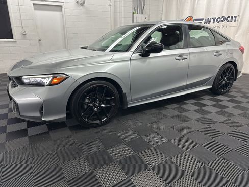 Used 2025 Honda Civic Sport image 5