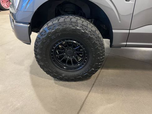 Used 2022 Ford F150 Lariat AWD/4WD image 43