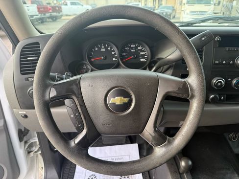 Used 2013 Chevrolet Silverado 1500 W/T image 17