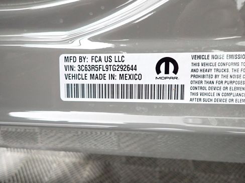 New 2026 RAM 2500 Laramie AWD/4WD image 47