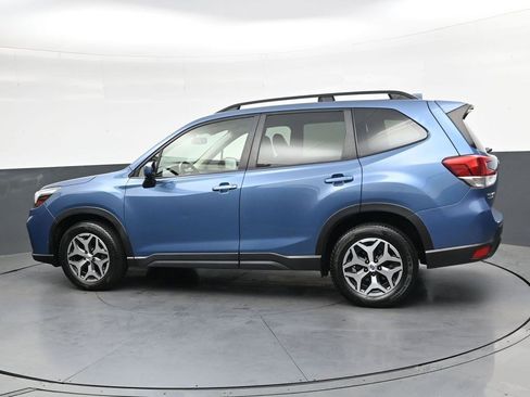Used 2019 Subaru Forester Premium image 6