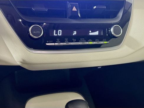Certified 2023 Toyota Corolla LE FWD image 14