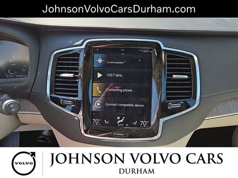 Used 2022 Volvo XC90 T8 Inscription AWD/4WD image 4