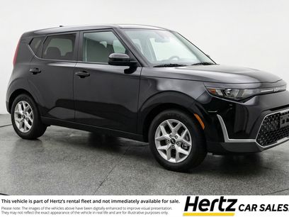 Used 2025 Kia Soul LX w/ LX Technology Package