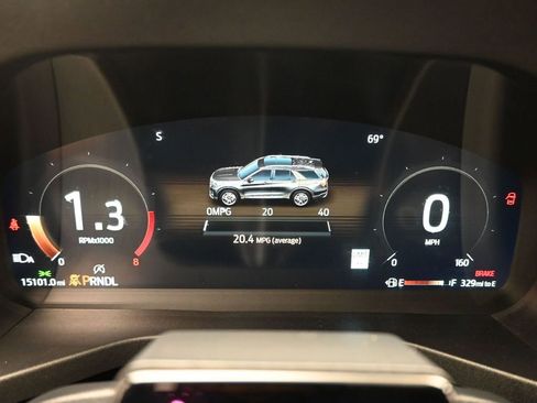 Certified 2025 Ford Explorer ST-Line w/ ST-Line Street Pack image 13