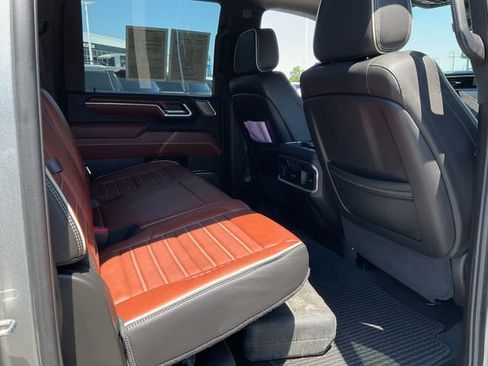 Used 2024 GMC Sierra 2500 Denali Ultimate AWD/4WD image 21