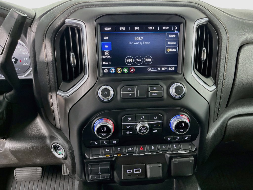 Used 2021 GMC Sierra 1500 AT4 w/ Driver Alert Package I AWD/4WD image 18