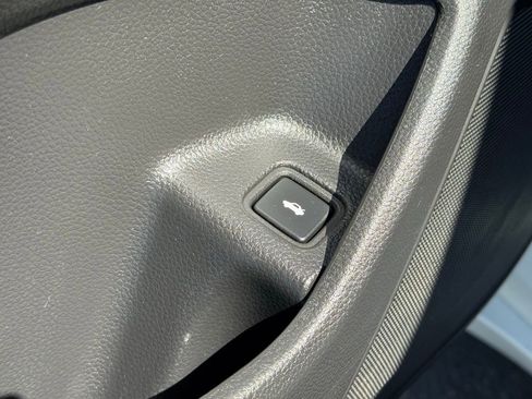 Used 2020 Honda Accord EX image 35