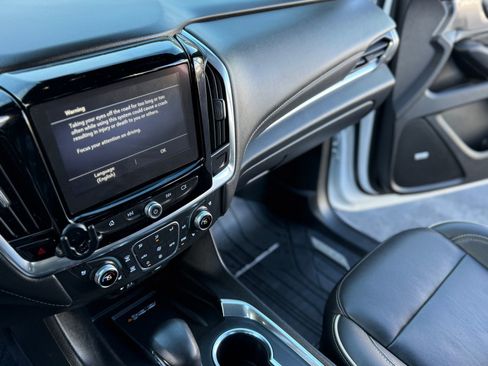 Used 2023 Chevrolet Traverse Premier w/ Redline Edition image 24