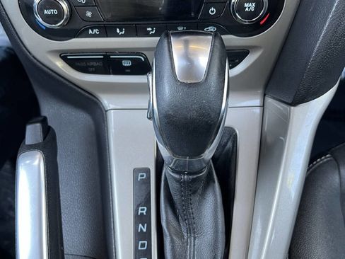 Used 2012 Ford Focus SEL image 23