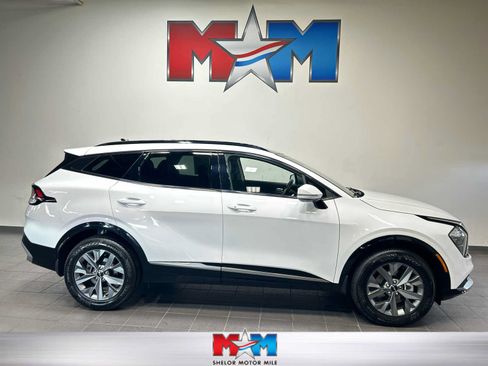 Certified 2023 Kia Sportage SX AWD/4WD image 1