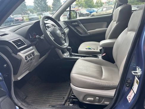 Used 2016 Subaru Forester 2.5i Touring w/ Eyesight & Navigation System AWD/4WD image 12