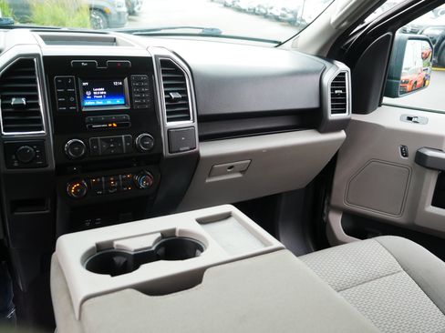 Used 2015 Ford F150 XLT w/ Equipment Group 301A Mid AWD/4WD image 21