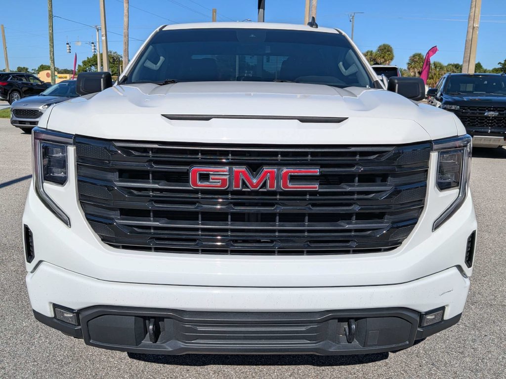 Used 2023 GMC Sierra 1500 Elevation AWD/4WD image 9