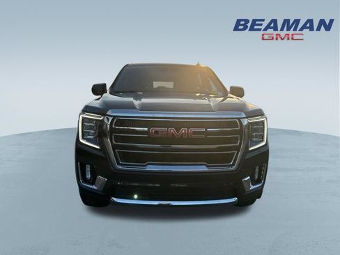 Used 2024 GMC Yukon XL SLT image 2