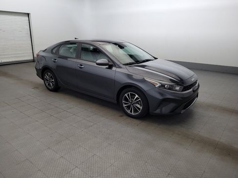 Used 2023 Kia Forte LXS FWD image 11