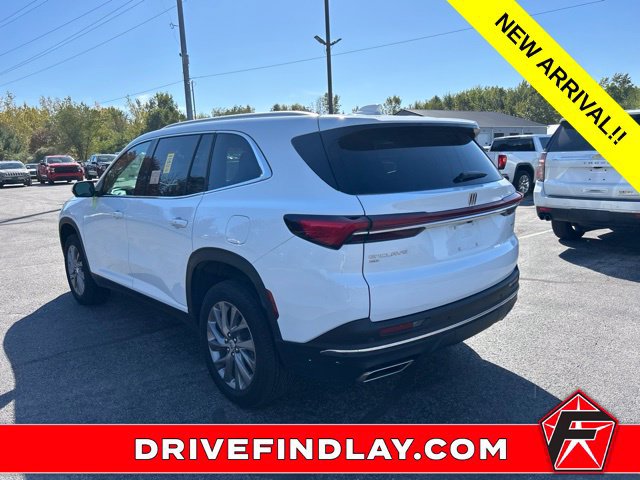 Used 2026 Buick Enclave Preferred AWD/4WD image 11