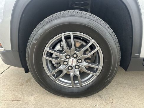 Certified 2025 GMC Acadia Elevation image 33