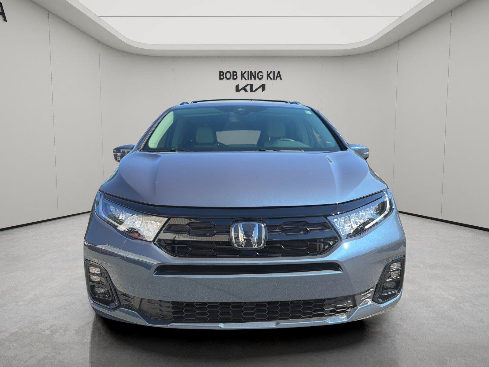 Used 2025 Honda Odyssey Elite image 8