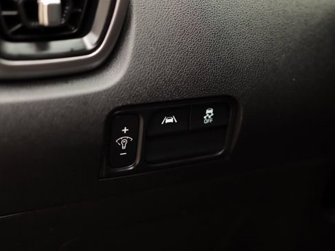 Used 2023 Kia Sorento S w/ Panoramic Sunroof Package image 10