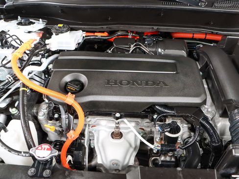 Used 2023 Honda CR-V Sport image 30