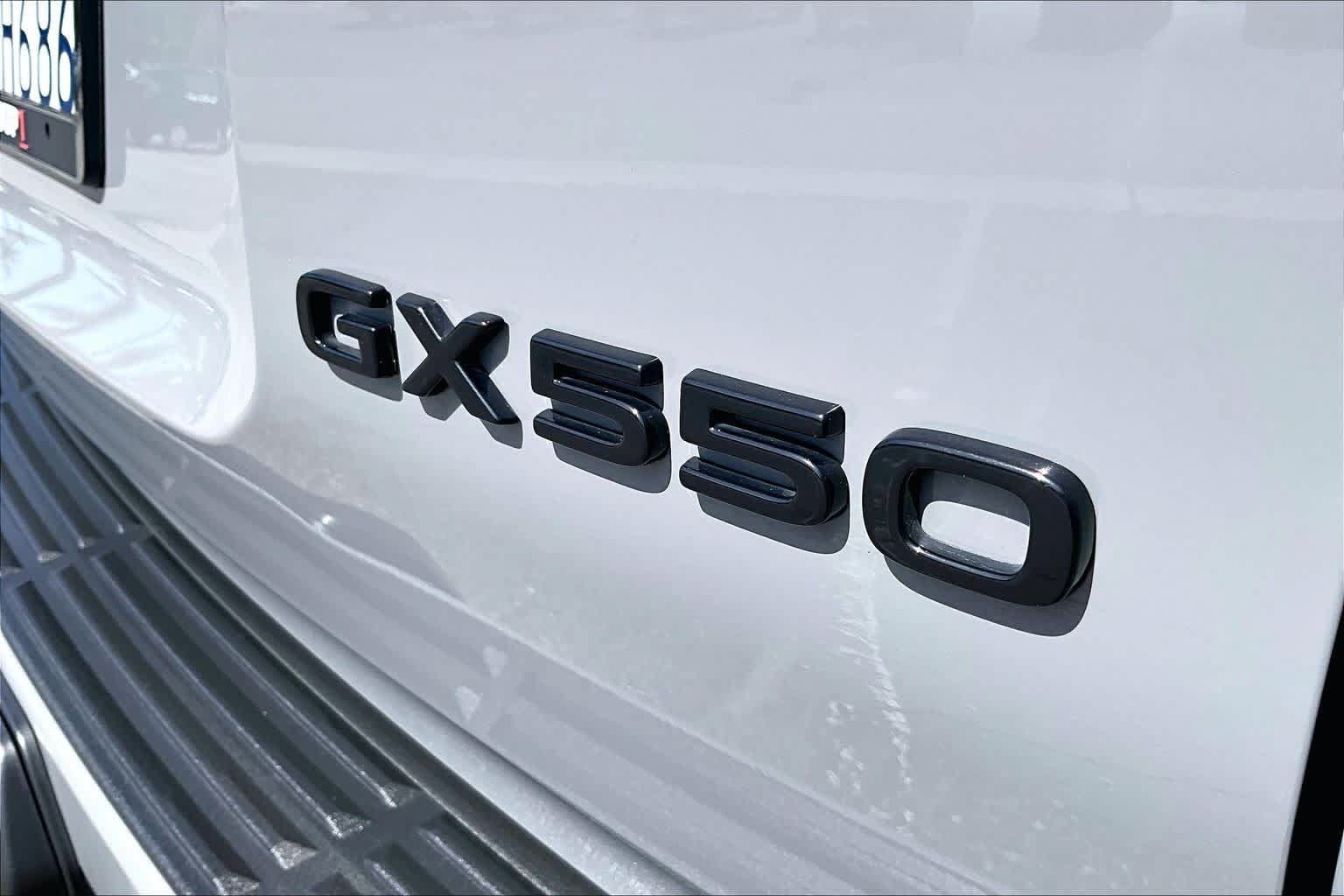 Certified 2024 Lexus GX 550 AWD/4WD image 9