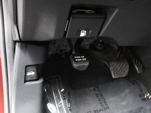 Used 2024 Nissan Altima 2.5 SV image 37