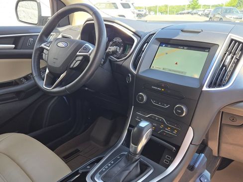 Used 2018 Ford Edge SEL w/ Equipment Group 201A AWD/4WD image 7