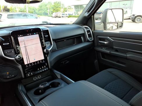 New 2027 RAM 3500 Big Horn AWD/4WD image 15