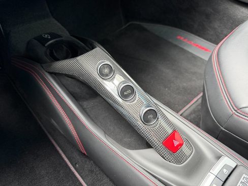 Used 2019 Ferrari 488 GTB RWD image 25