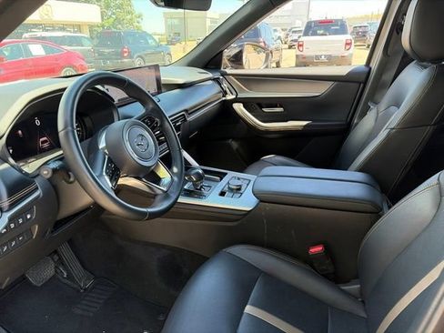 Used 2025 MAZDA CX-70 Plug-In Hybrid w/ Premium Plus AWD/4WD image 14