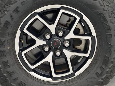 Used 2024 Jeep Wrangler Unlimited Rubicon AWD/4WD image 69