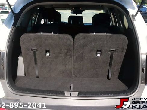 Certified 2023 Kia Sorento LX AWD/4WD image 18