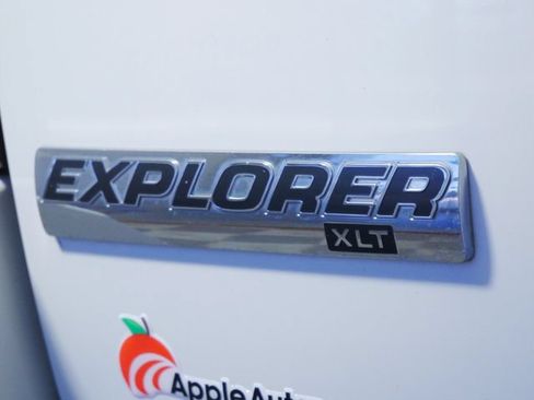 Used 2010 Ford Explorer XLT AWD/4WD image 10