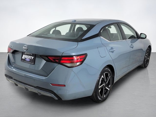 Used 2025 Nissan Sentra SV w/ All-Weather Package FWD image 3