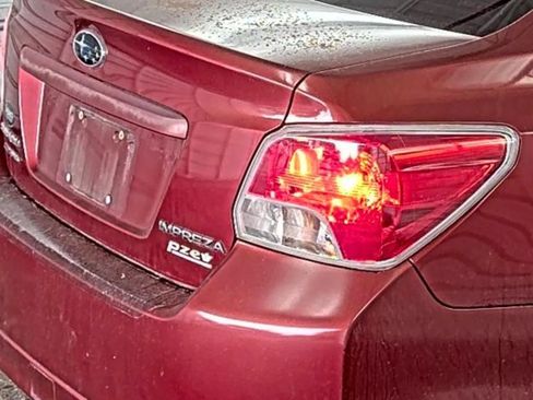 Used 2013 Subaru Impreza 2.0i Premium w/ Popular Pkg 2 AWD/4WD image 8