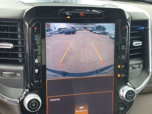 Used 2025 RAM 1500 Laramie w/ Laramie Southwest Edition AWD/4WD image 26