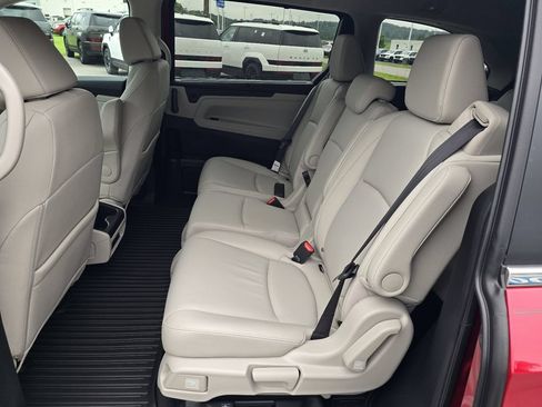 New 2026 Honda Odyssey EX-L image 12